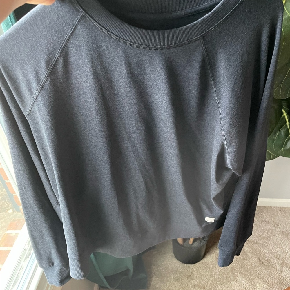 Vuori Long-Sleeve Halo Crew
$96
Women's DreamKnit™ Pullove